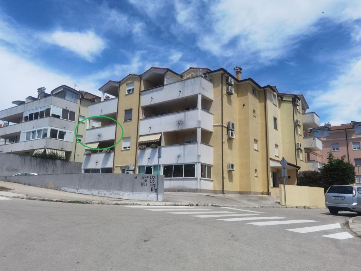 Apartment Dora PUY Eksteriør bilde